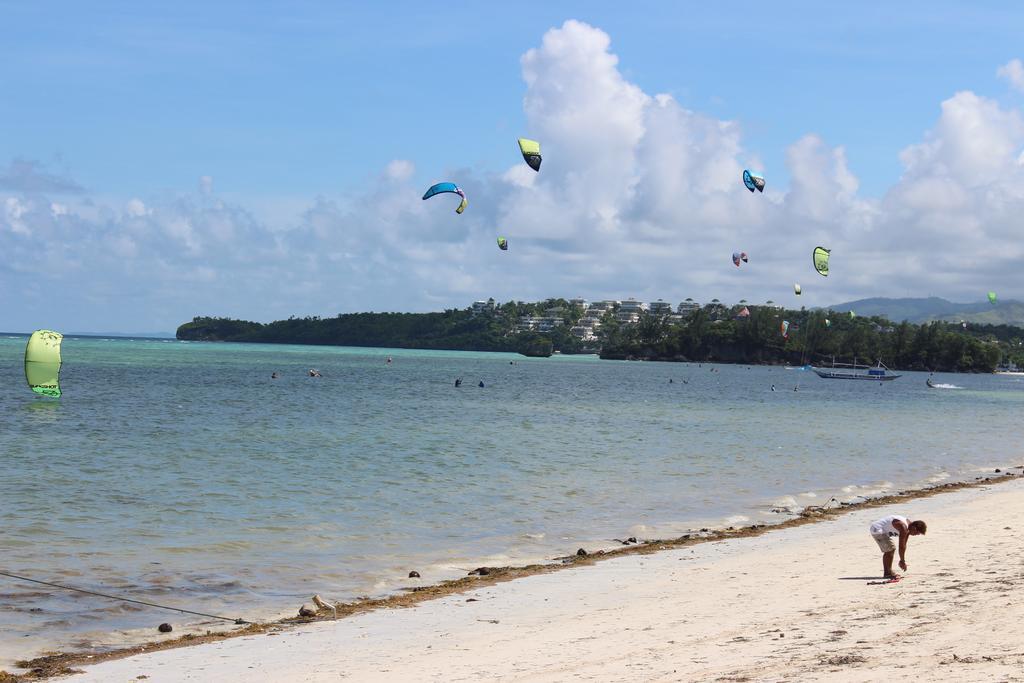 Surfers Home Boracay Balabag  Kültér fotó